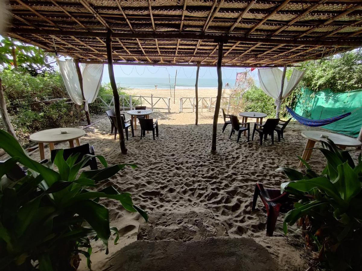 Surya Beach Cafe And Stay Gokarna  Exterior foto